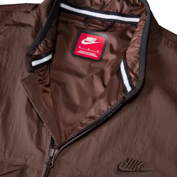 Nike - NWT - Small - Brown Men's Vest - Repels Water - Deflects UV Rays - Picture 5 of 14